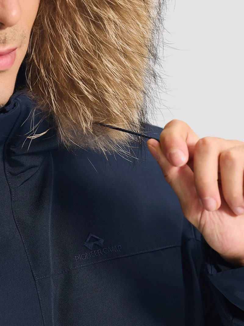 Men's 650FP Removable Hood Down Parka with Backpack Straps