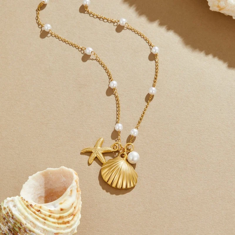 Aria Shell Charm Halskette
