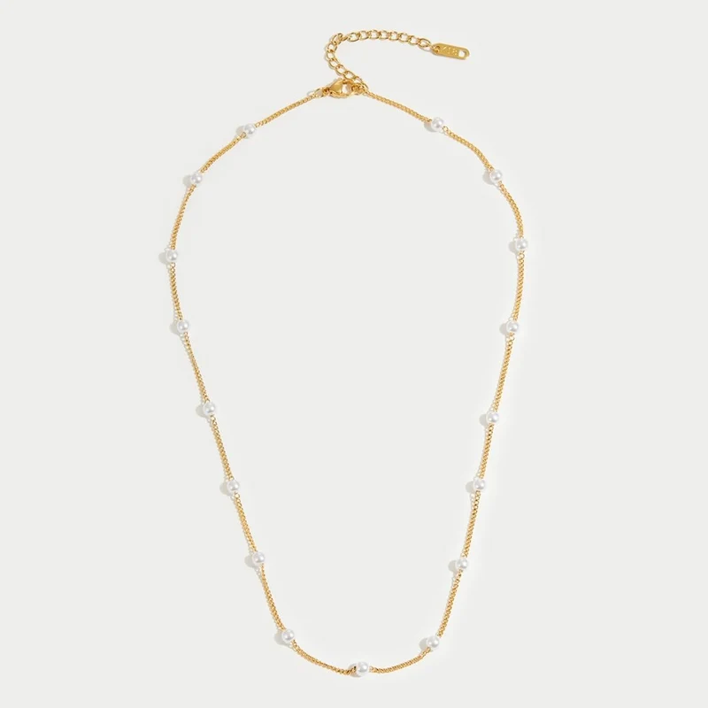 Reine Goldperlenkette