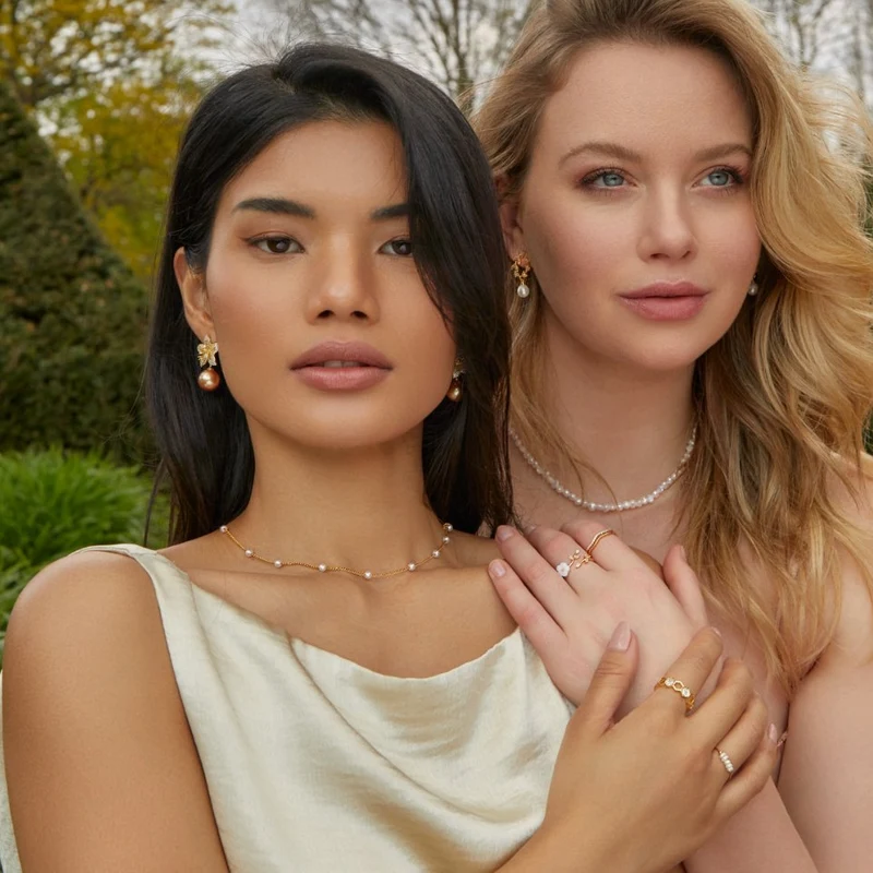 Reine Goldperlenkette