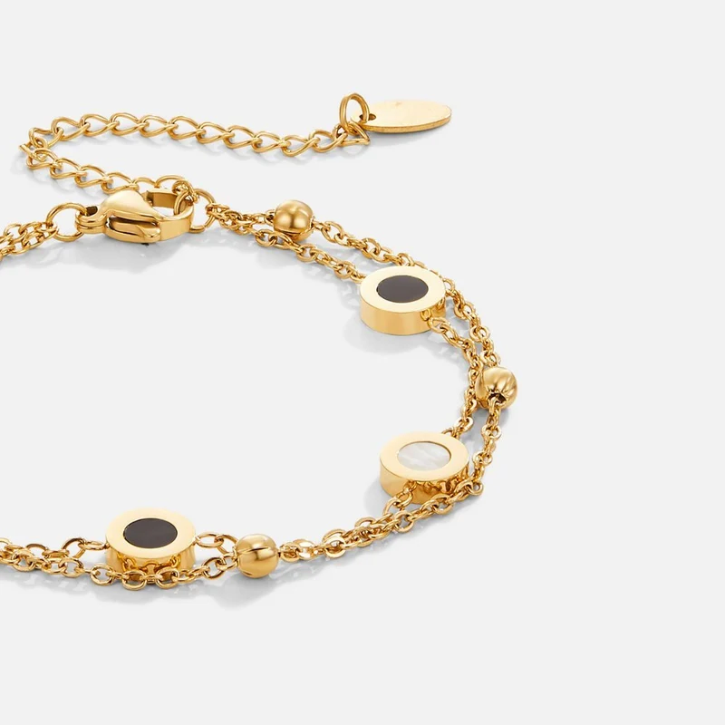 Onyx- und Weißsteinarmband