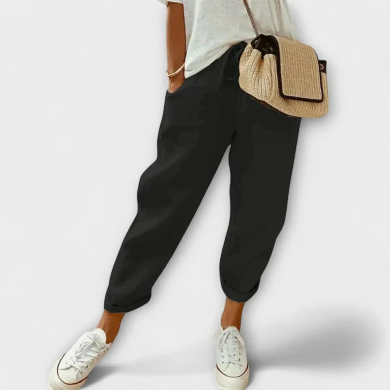Benia – Luftige Freizeithose mit femininer Silhouette