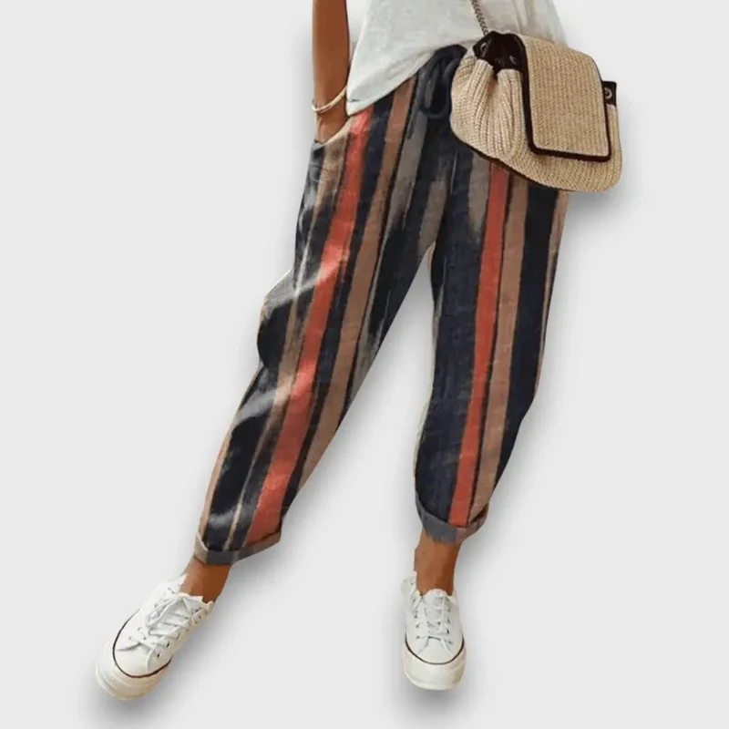 Benia – Luftige Freizeithose mit femininer Silhouette