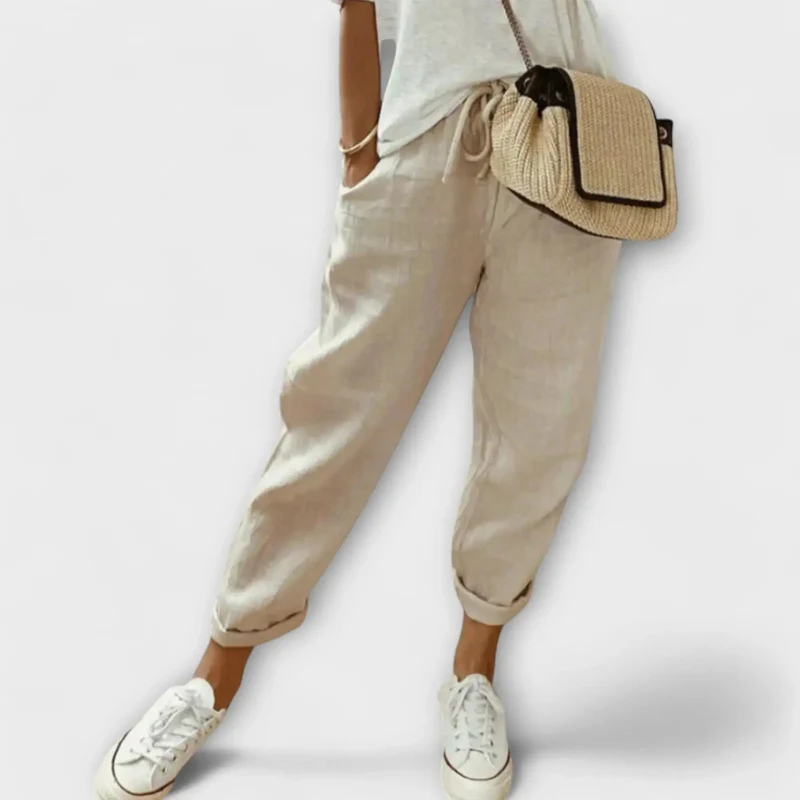 Benia – Luftige Freizeithose mit femininer Silhouette