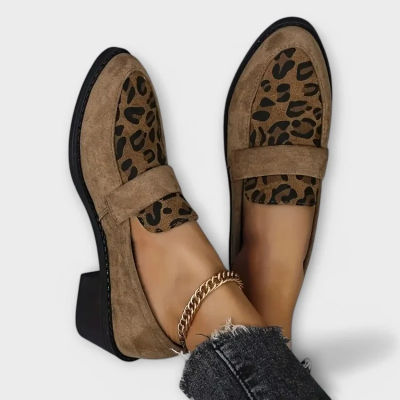 Karla – Halbschuhe mit Animal-Print