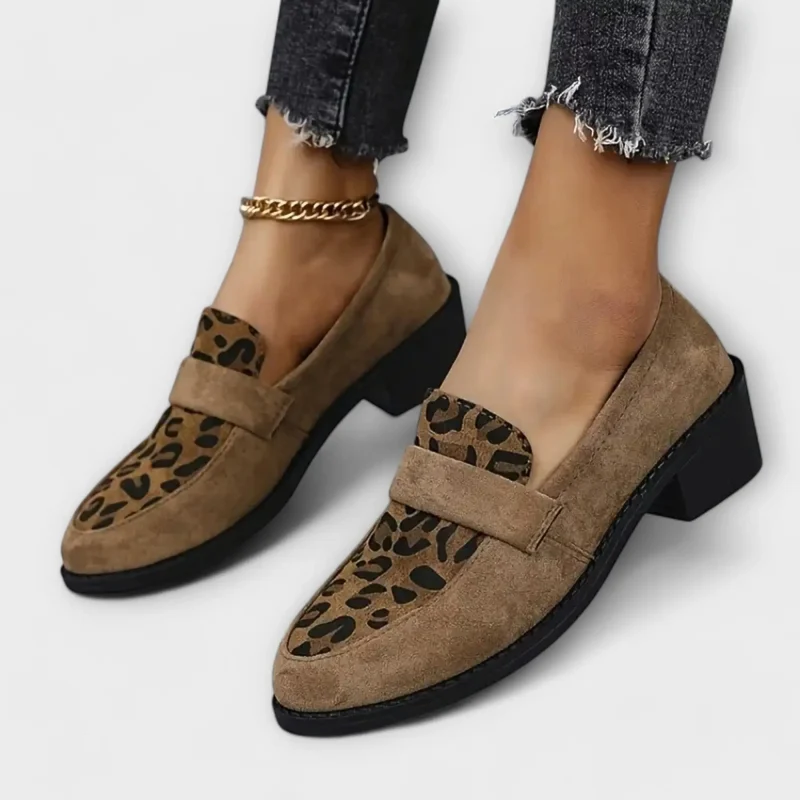 Karla – Halbschuhe mit Animal-Print