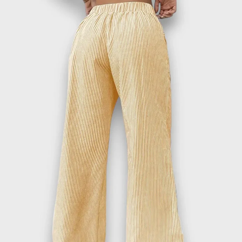 Karina – Hose mit feinen Streifen