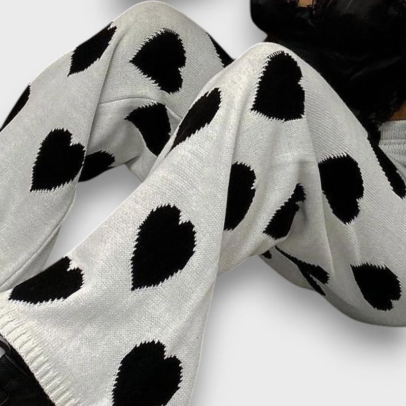Nuvia – Weite Hose mit Herzmuster