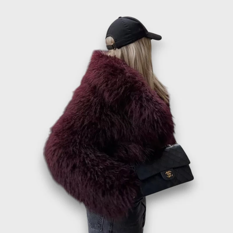 Mile – Luxus-Fake-Fur in tiefem Burgund