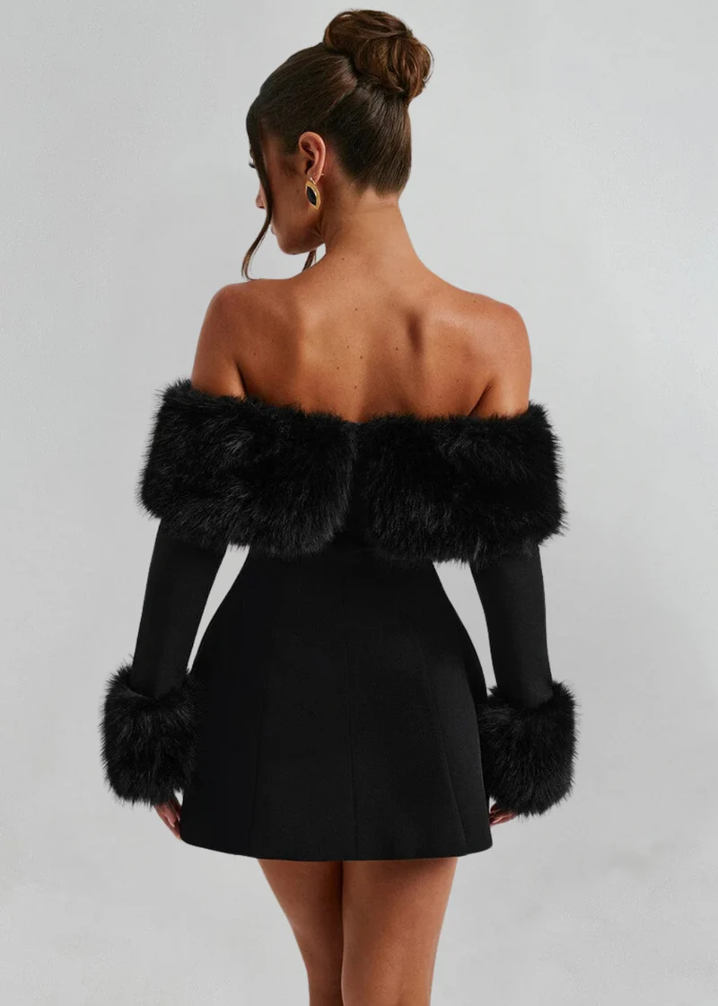 Serena | Schulterfreies Minikleid mit Pelzärmeln