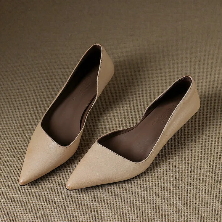 Orlisse Leder Kitten Heel Pumps