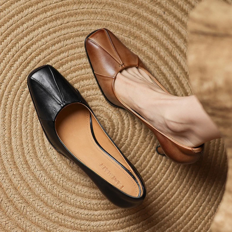 Marisol Leder Pumps mit quadratischer Zehenform