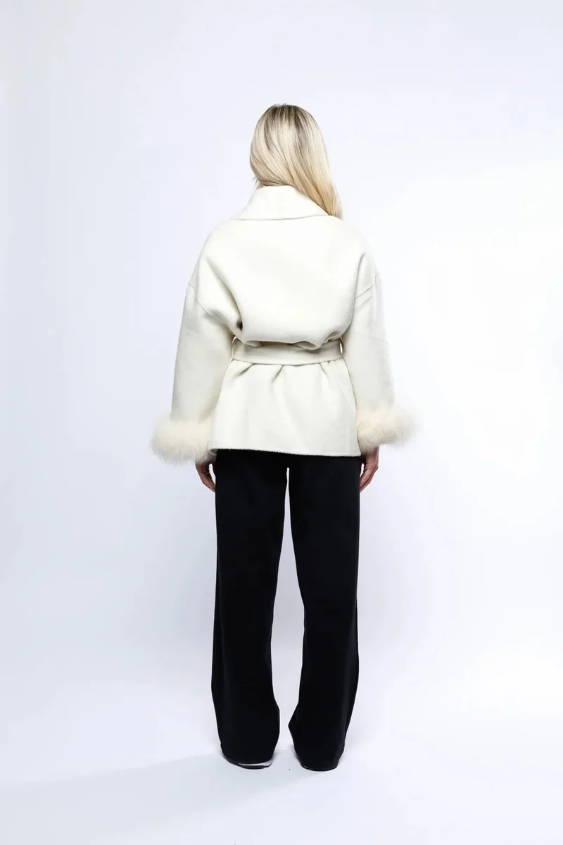 Luxuriöser Damen Wickelmantel
