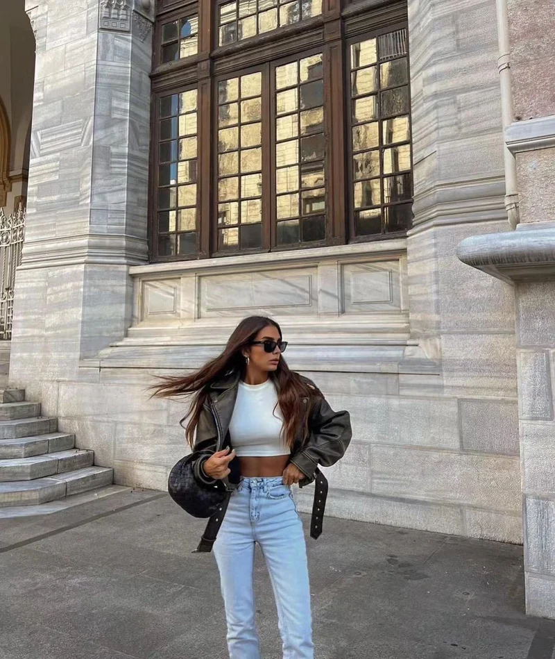 Klassische Cropped Biker Lederjacke