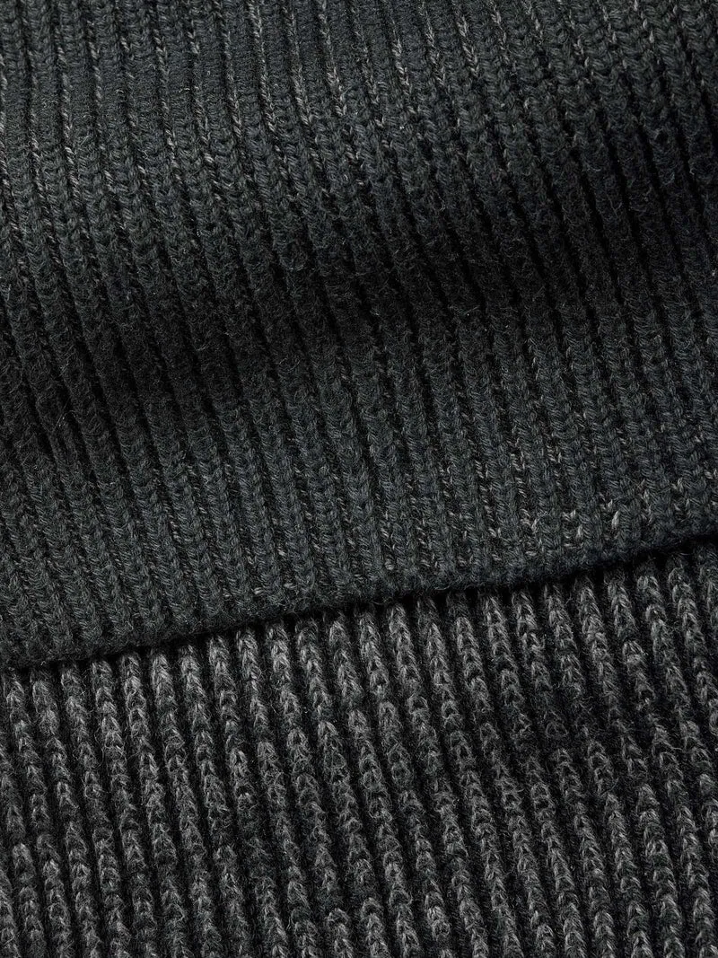 Strickschal Jolly Roger