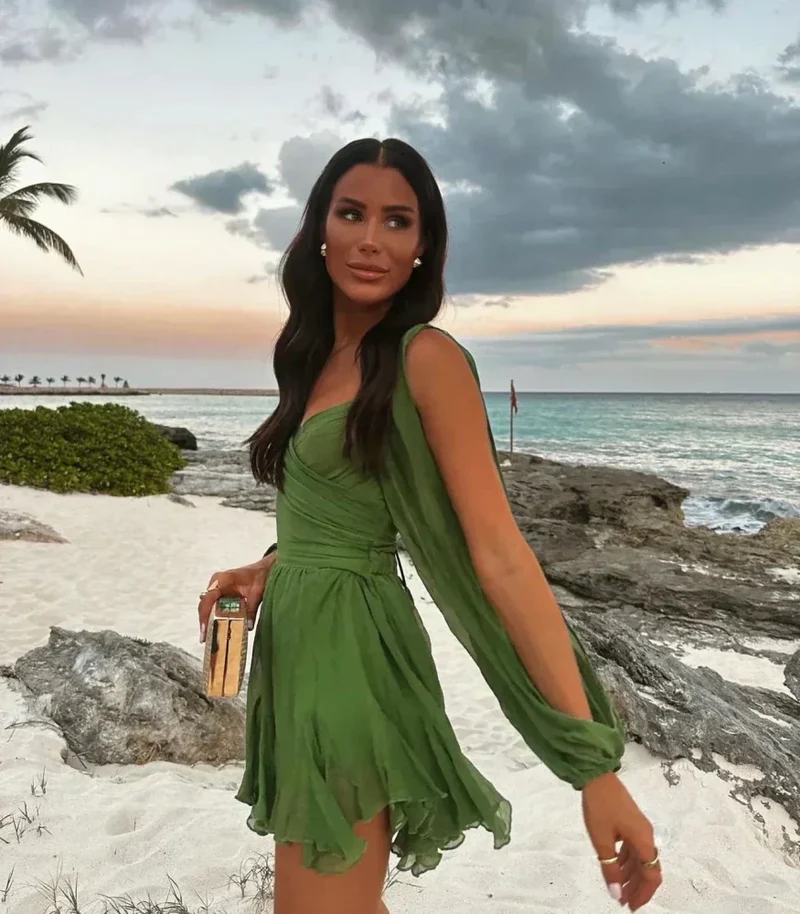 Layla | Verspieltes Mini-Kleid mit Ballonärmeln