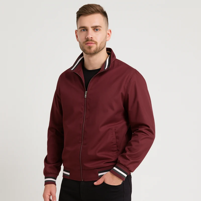 Herren-Bomberjacke mit gestreiftem Besatz