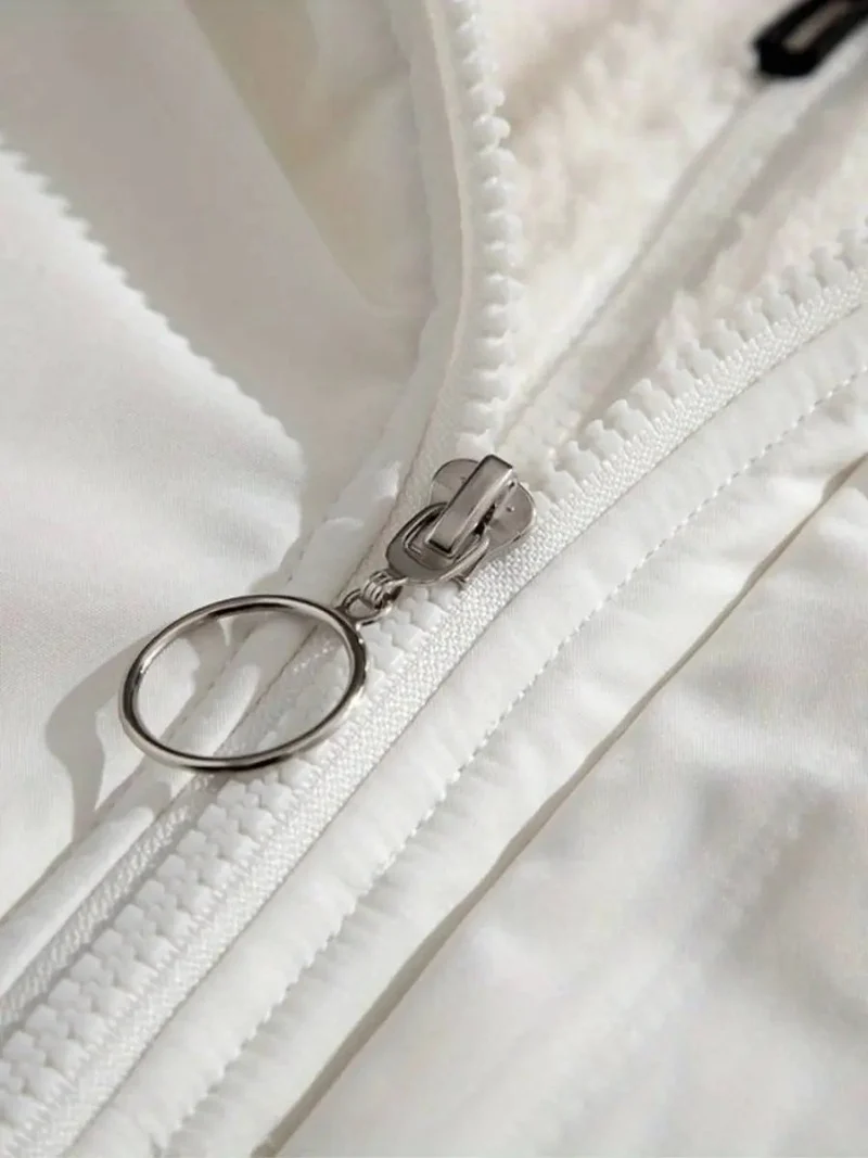 Warme Damen Winterjacke mit Reißverschluss | Mit Kapuze