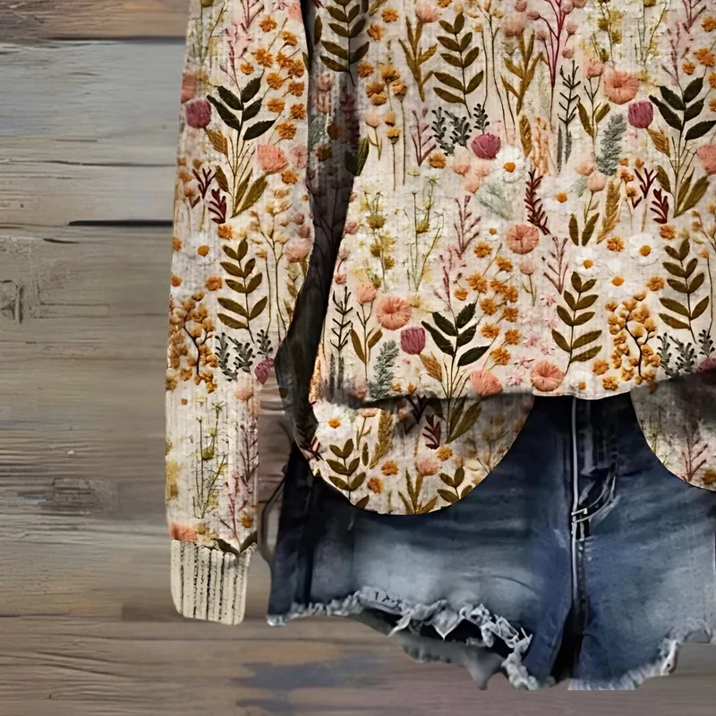 Aylinrae - Weicher floraler Pullover