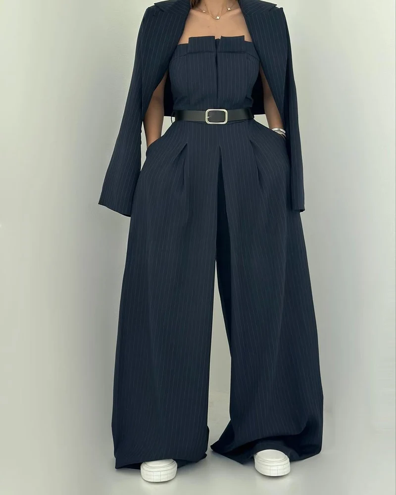 Lorayae - Soft-Touch Set aus weit geschnittenem Jumpsuit und Jacke