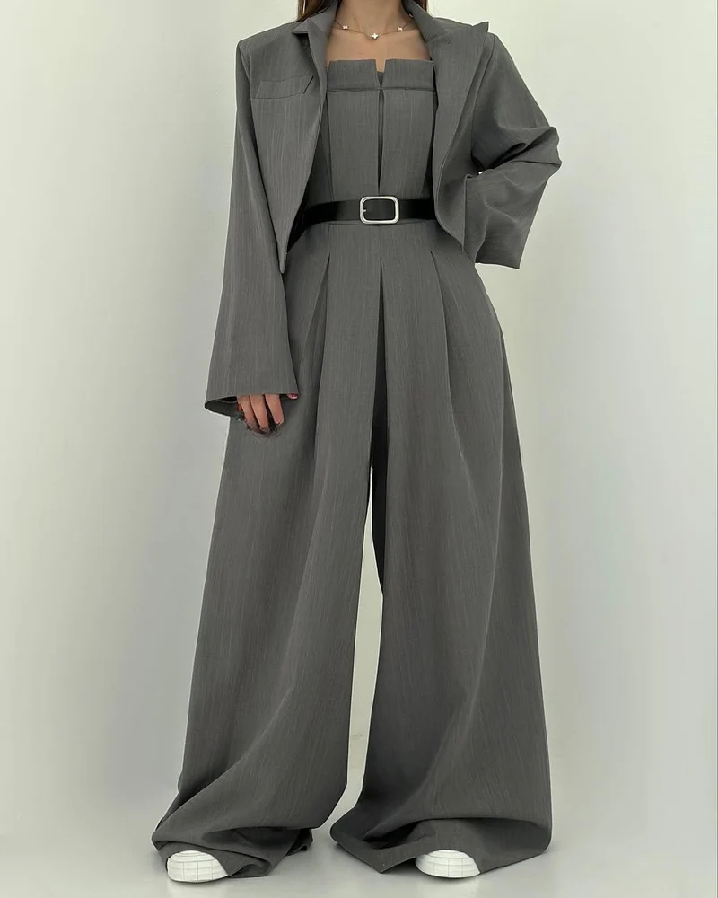 Lorayae - Soft-Touch Set aus weit geschnittenem Jumpsuit und Jacke