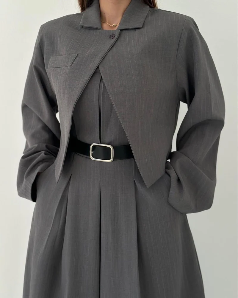 Lorayae - Soft-Touch Set aus weit geschnittenem Jumpsuit und Jacke