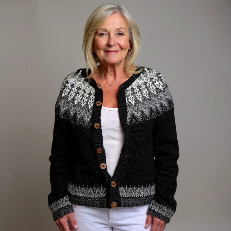 Nevaeh | Vintage Isländische Strickjacke