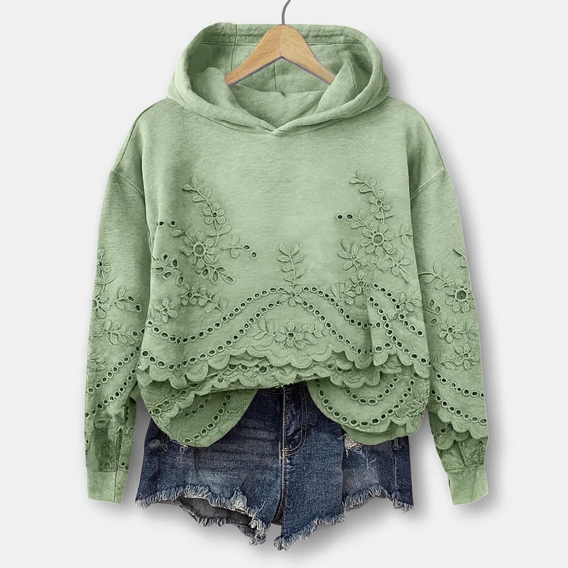 Hoodie mit Spitzenbesatz – Gemütlichkeit trifft auf femininen Charme