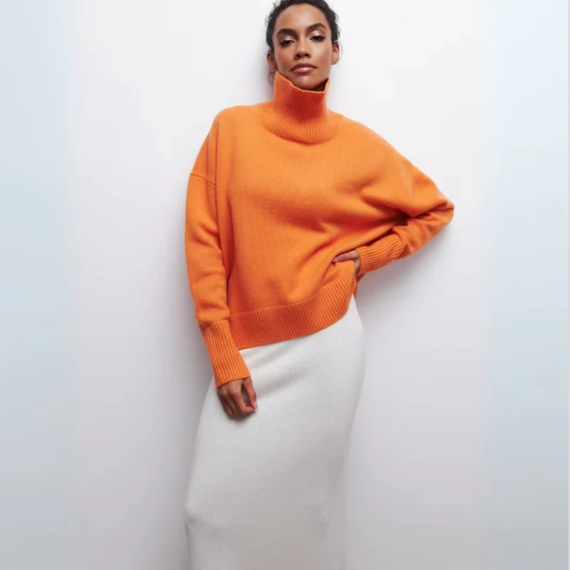 Kurzarm-Rollkragenpullover – Kühne Eleganz mit modernem Flair