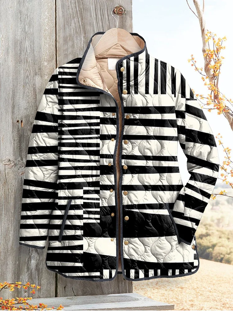Damen Abstract Steppjacke in Schwarz und Weiß