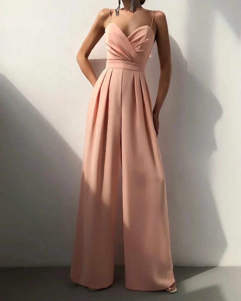 Eleganter Damen Jumpsuit mit Herzausschnitt und weitem Bein