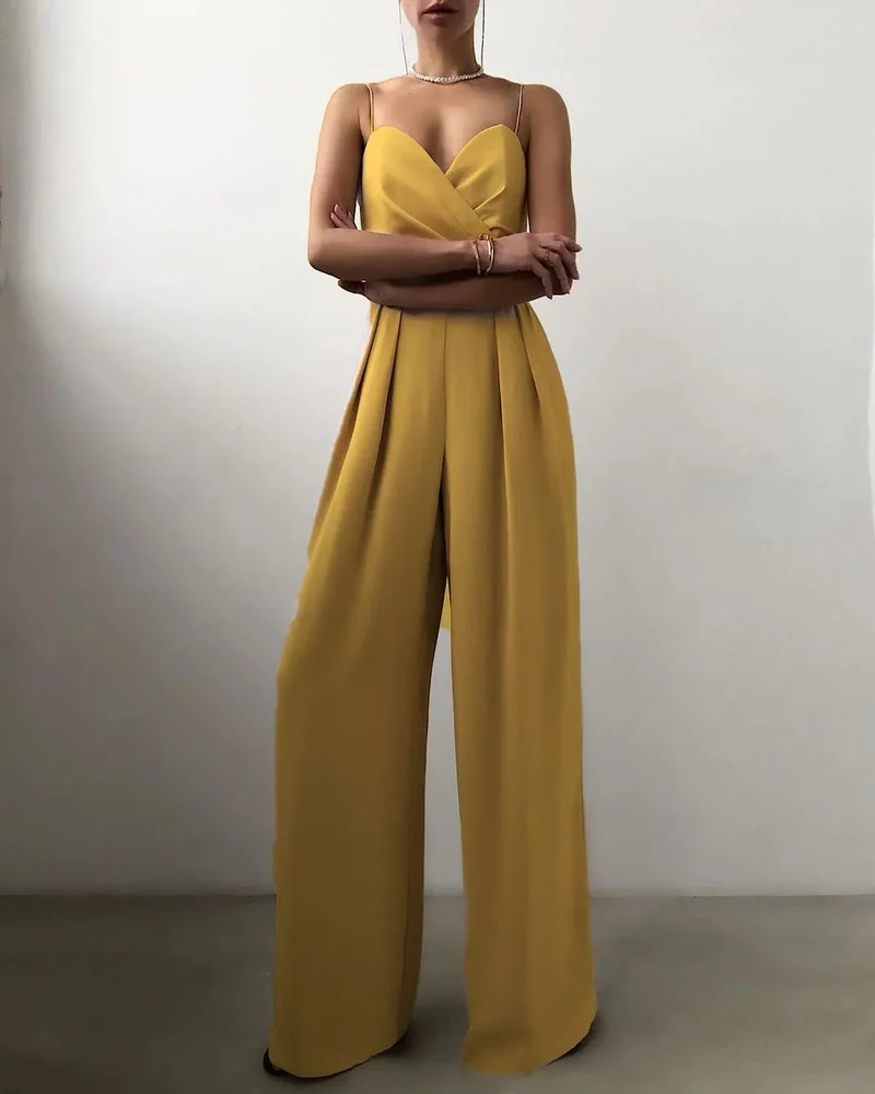 Eleganter Damen Jumpsuit mit Herzausschnitt und weitem Bein