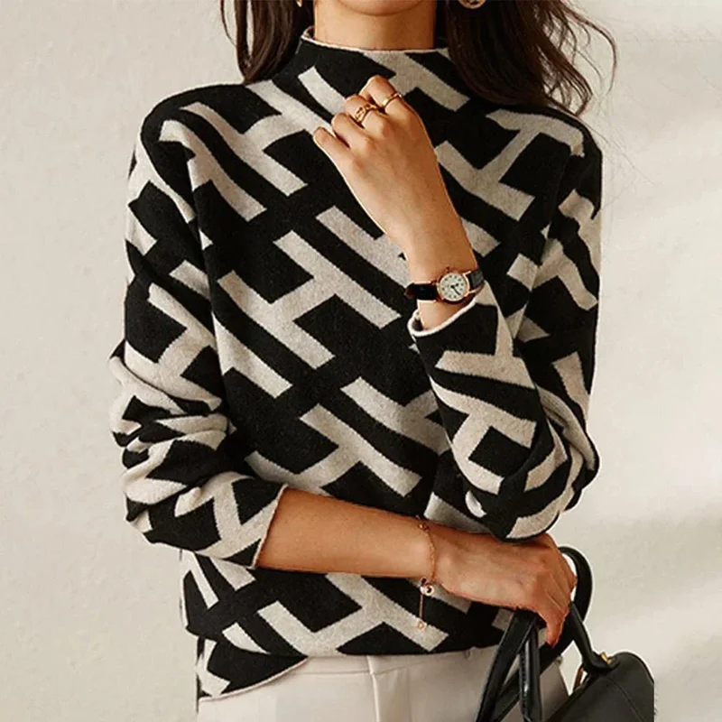 Damenpullover mit geometrischem Muster in Schwarz-Weiß