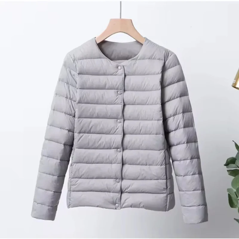 Leichte Damen Steppjacke mit Knopfleiste