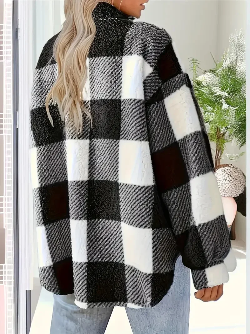 Damen-Freizeitjacke aus Fleece | Karomuster mit Knopfleiste vorne