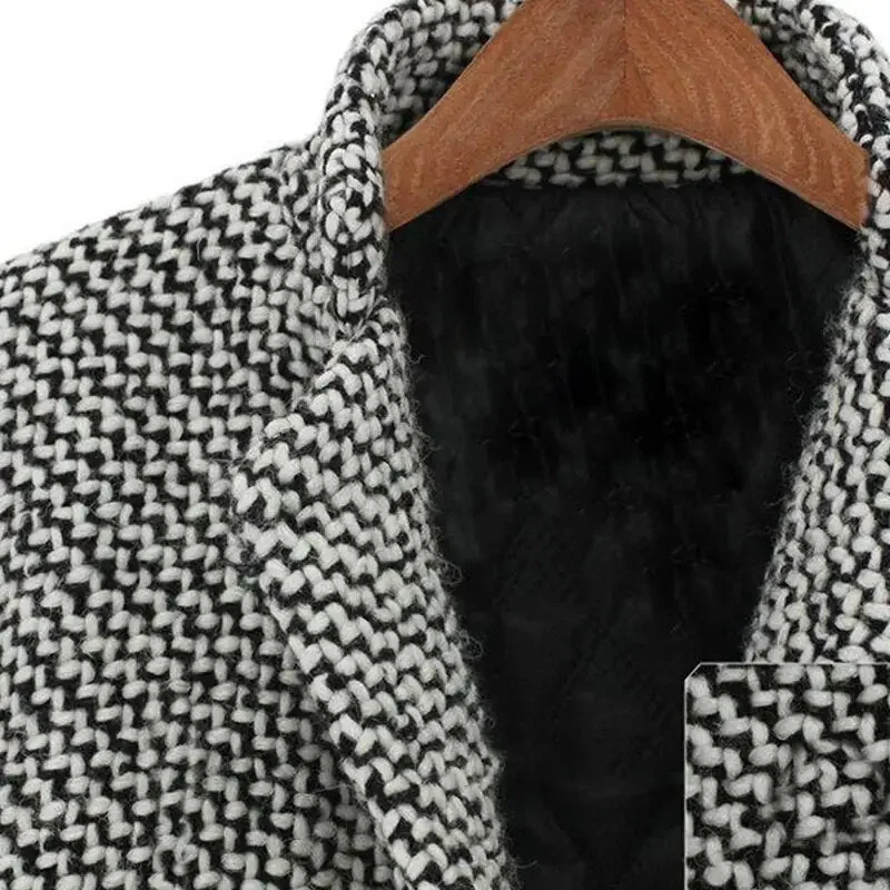 Damen Mantel mit Muster in Schwarz und Weiß