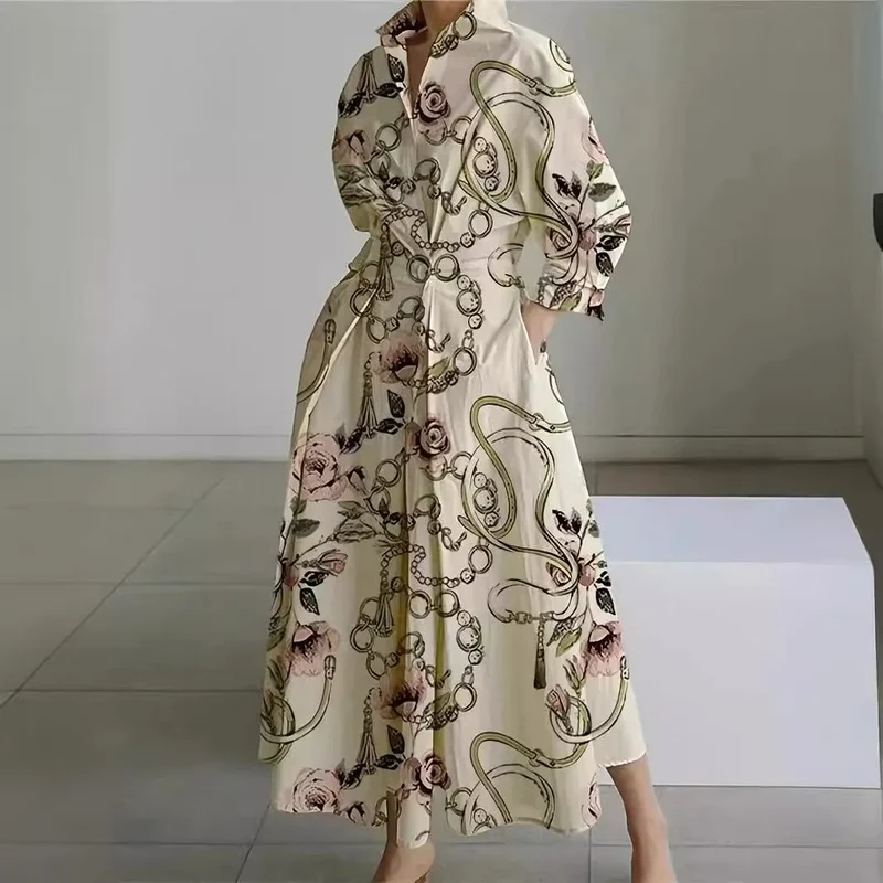 Damen Maxikleid mit Front-Wickelkragen und Musterprint