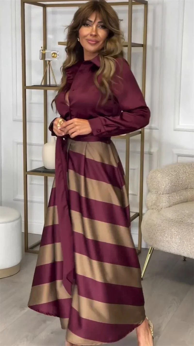 Maxikleid für Damen mit Streifenmuster und langen Ärmeln