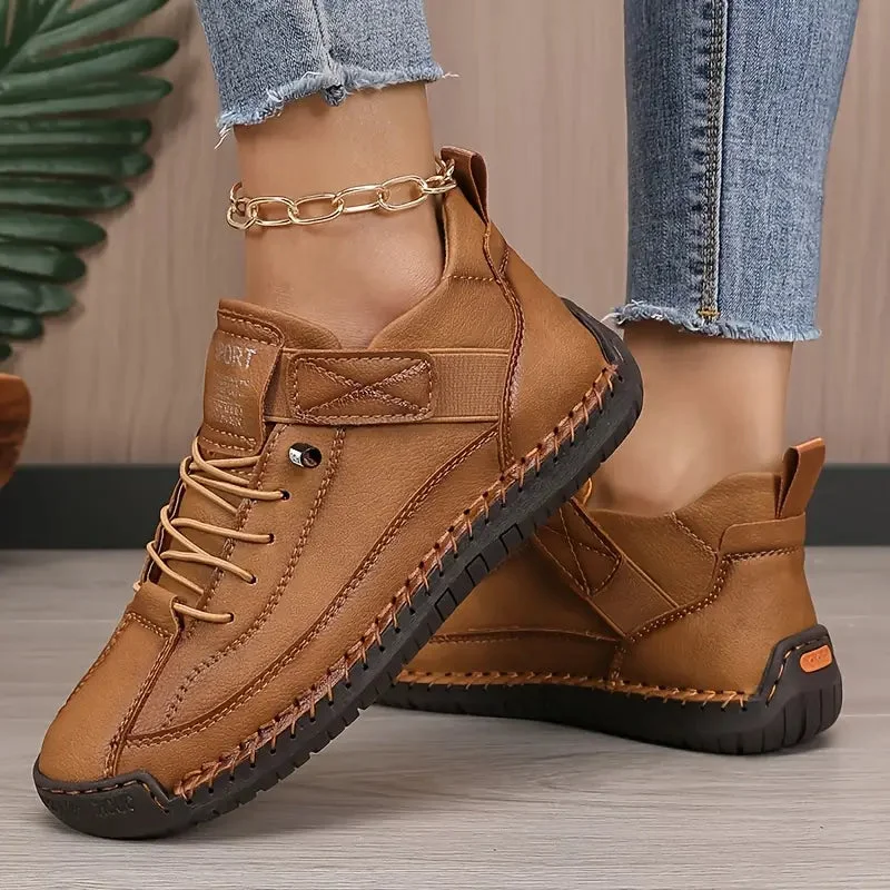 Damen Sneakers mit Schnürung und verstärkter Sohle
