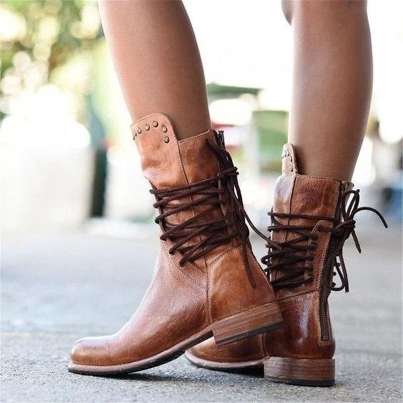 Damen Schnürstiefel mit Nieten und Blockabsatz