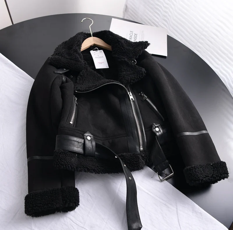 Bikerjacke Damen | Kurzschnitt mit Kragen und Reißverschluss