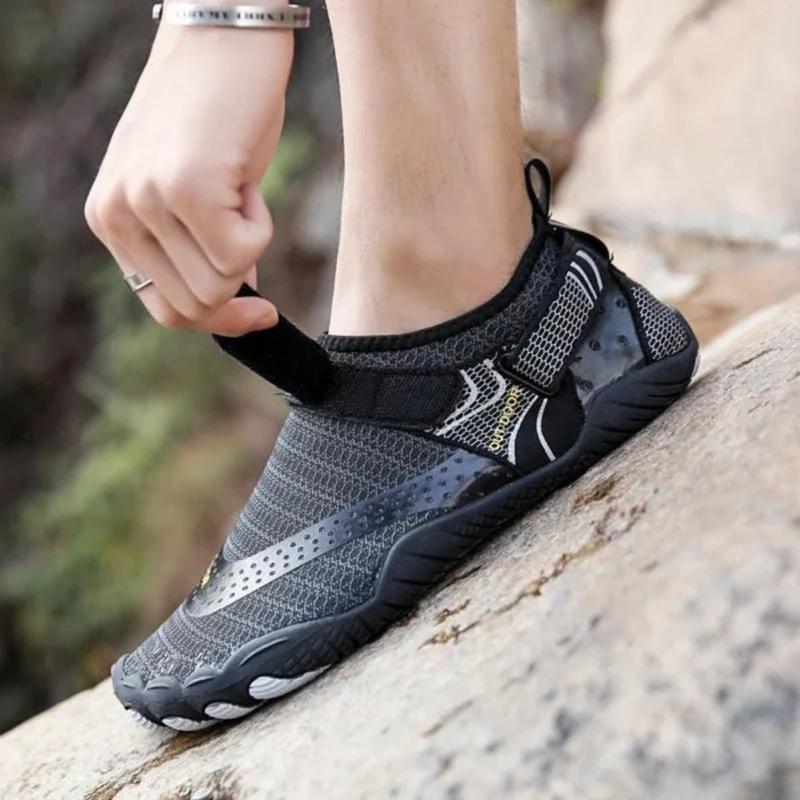 Unisex Aquaschuhe mit Klettverschluss | Schnell trocknende Strandschuhe