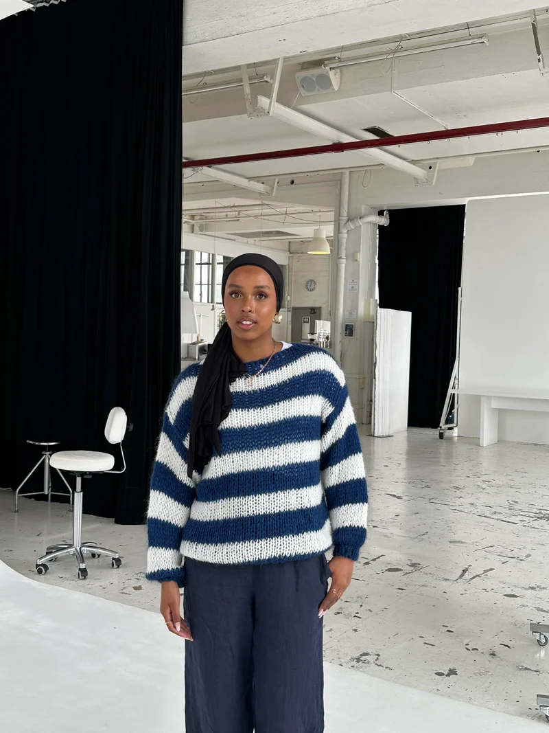Gestreifter Strickpullover