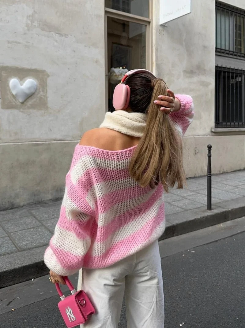 Gestreifter Strickpullover