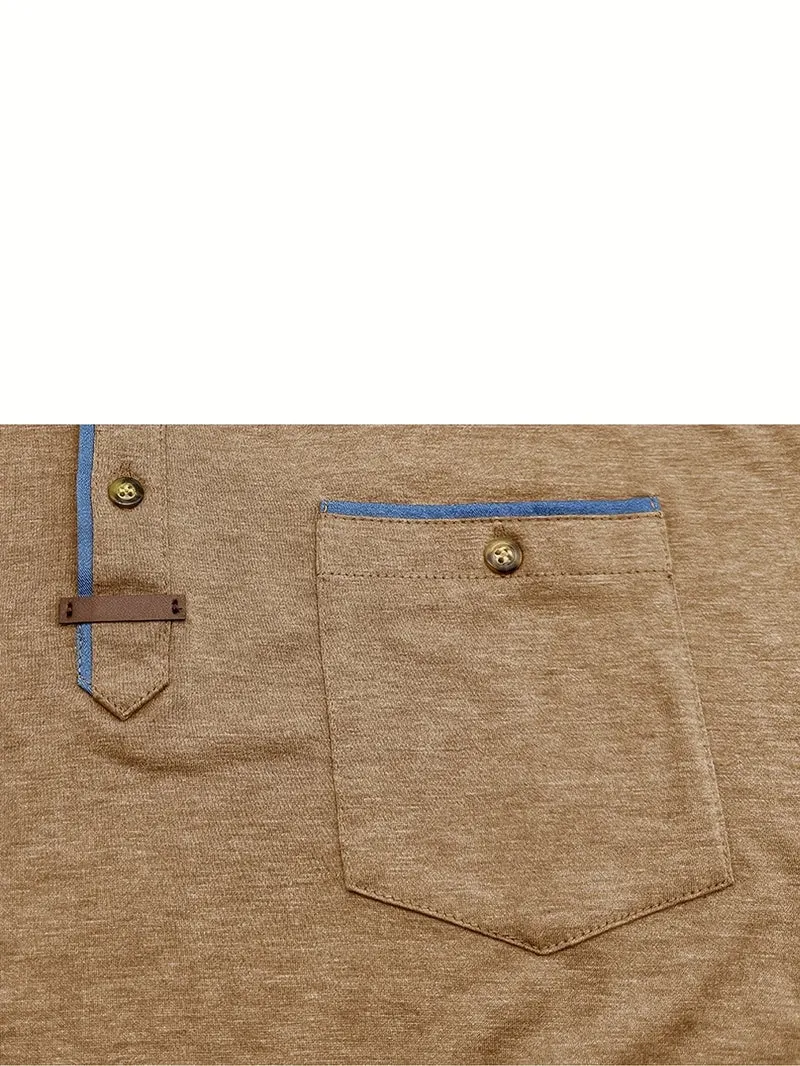 Lässiges T-Shirt mit Brusttasche