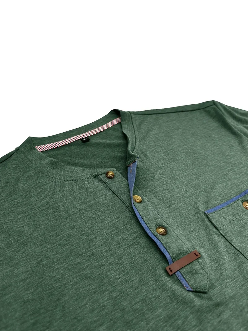 Lässiges T-Shirt mit Brusttasche