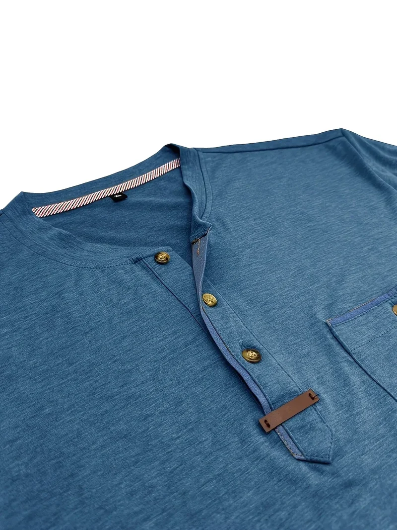Lässiges T-Shirt mit Brusttasche