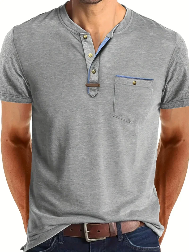 Lässiges T-Shirt mit Brusttasche