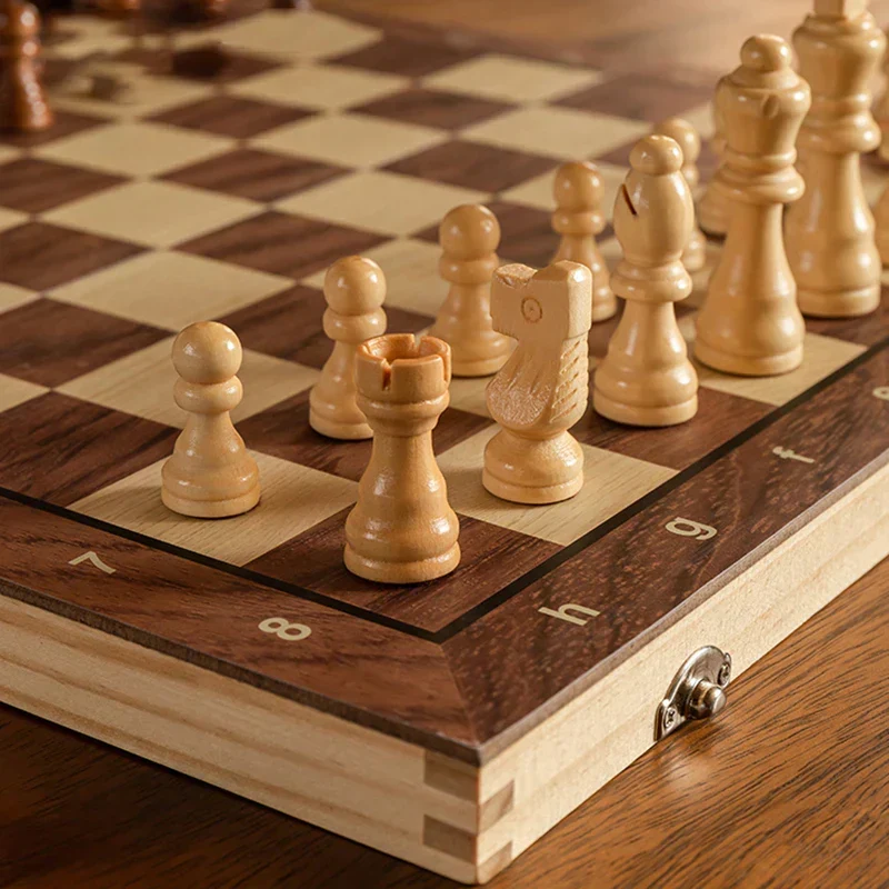 Magnetisches Holz Klappschachspiel