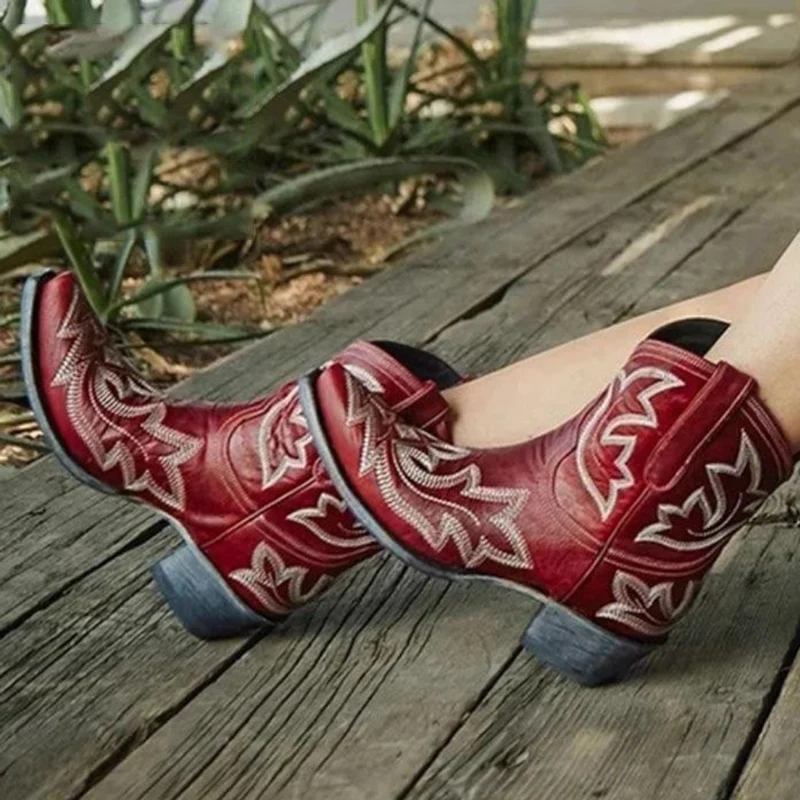 Damen Stilvolle Cowboystiefel | Westernstiefel für Elegante Looks